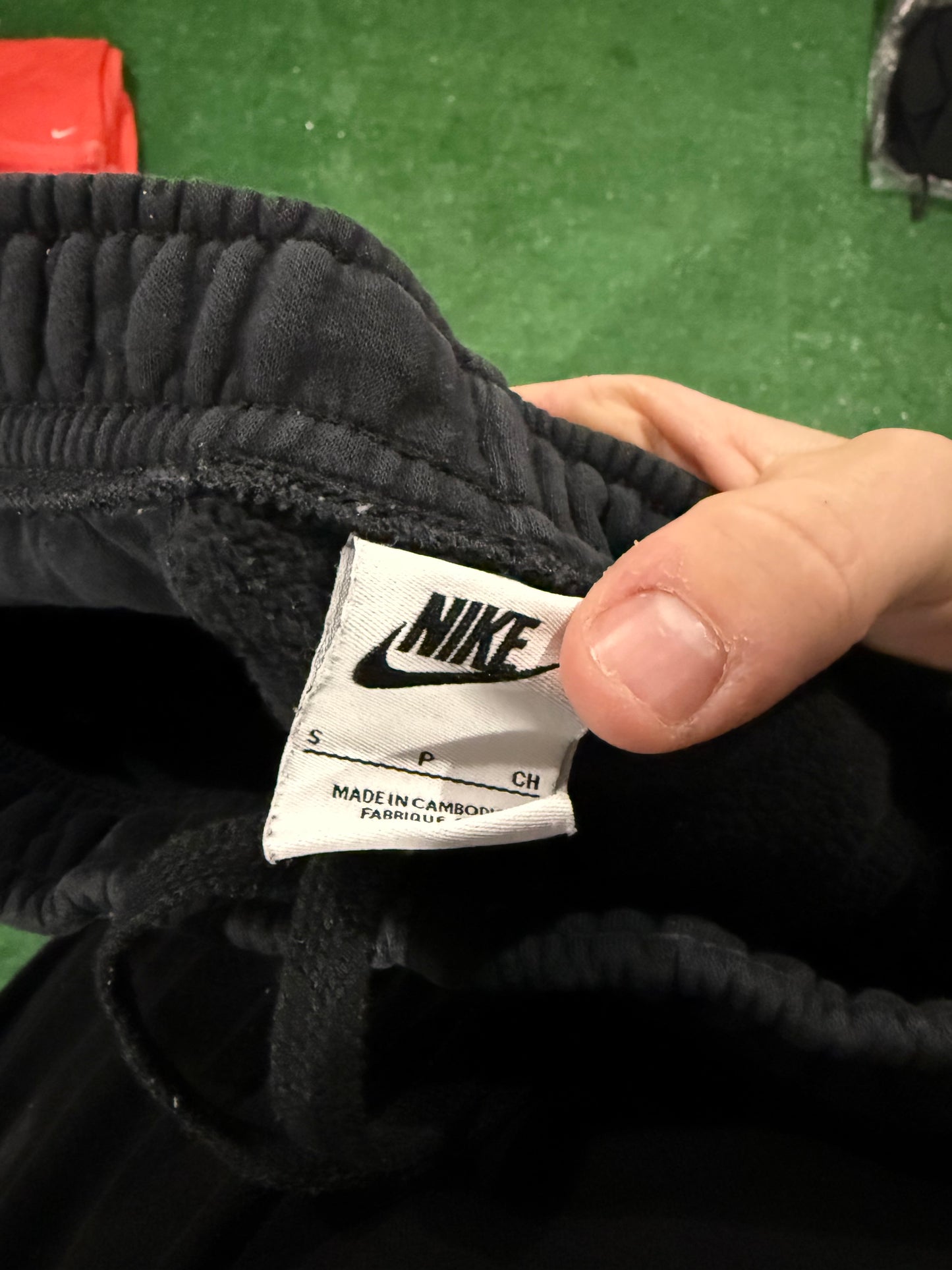 Nike Sweatpants - Small