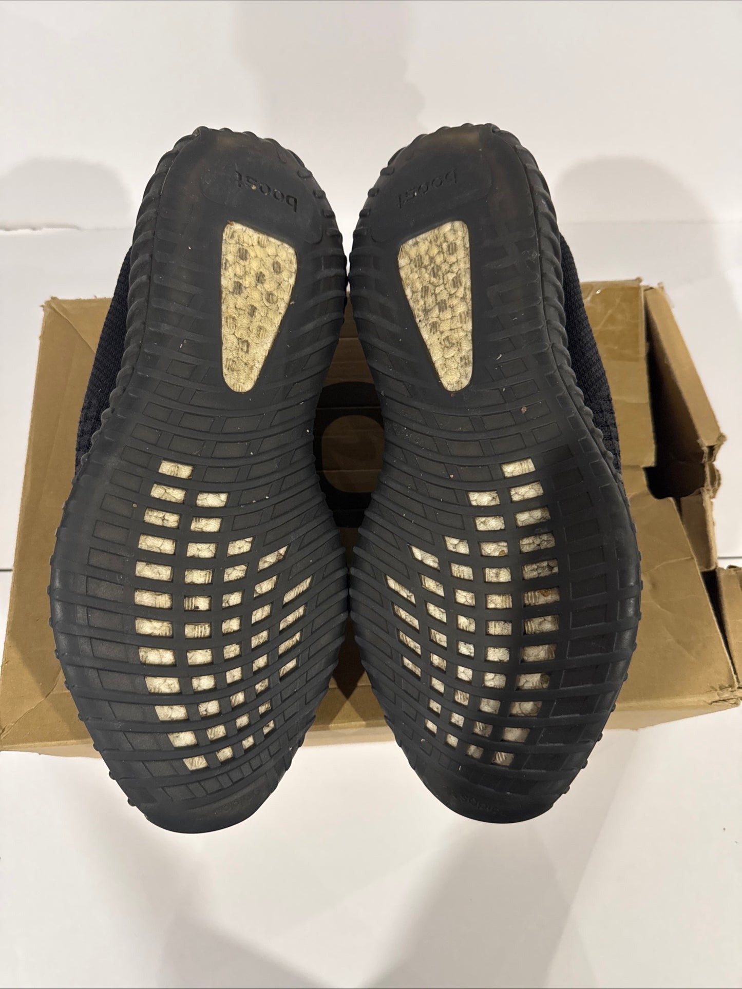 Yeezy 350 Boost ‘Onyx’ Size 12M