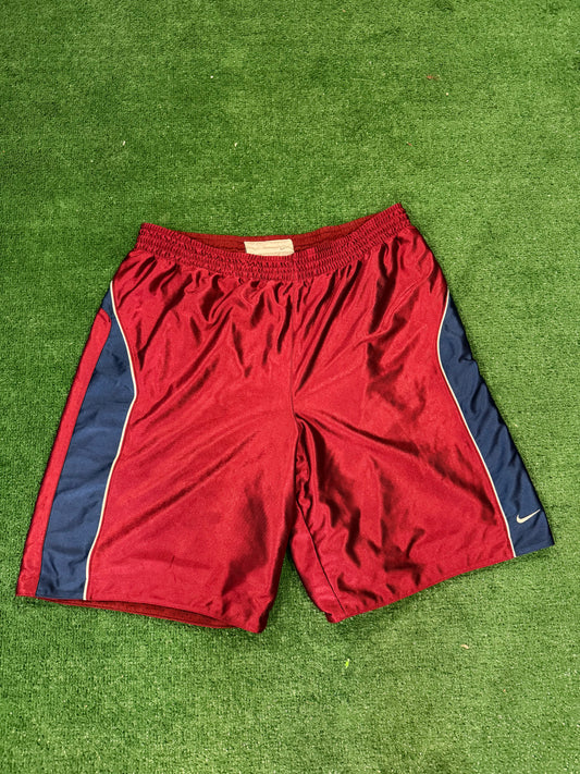 Y2K Nike Shorts - 2XL